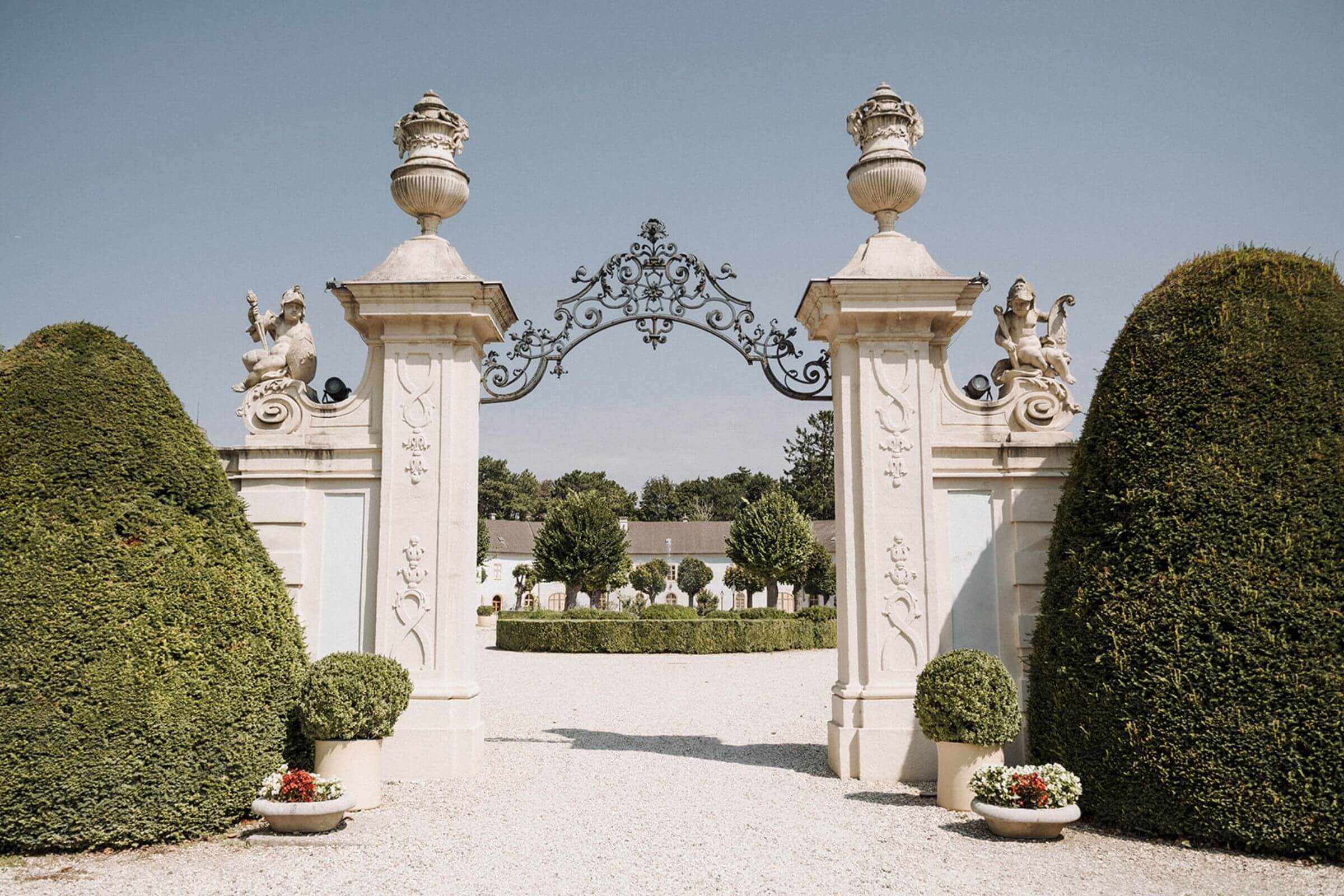 schlosshochzeit planen lassen